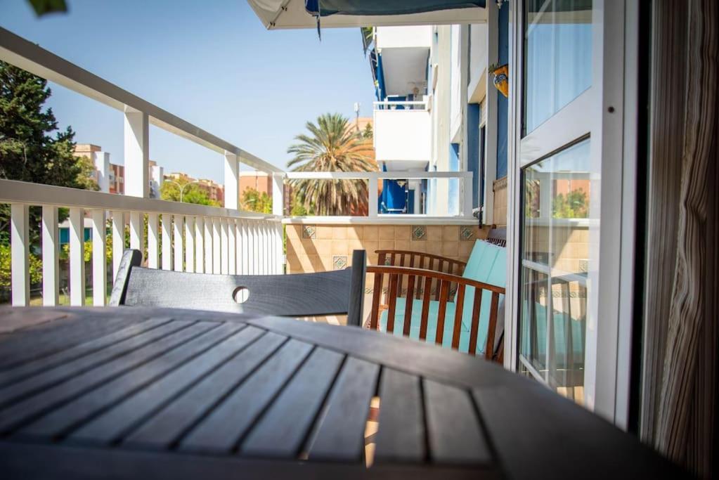 Apartamento Piso con Jardín Málaga Exterior foto