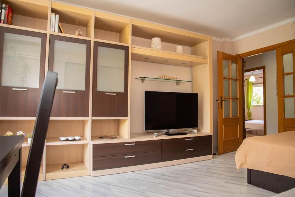 Apartamento Piso con Jardín Málaga Exterior foto