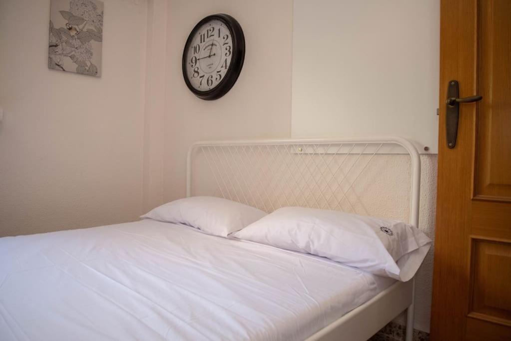 Apartamento Piso con Jardín Málaga Exterior foto