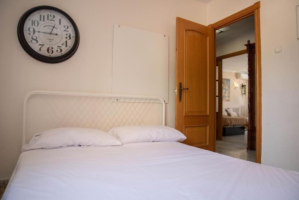 Apartamento Piso con Jardín Málaga Exterior foto